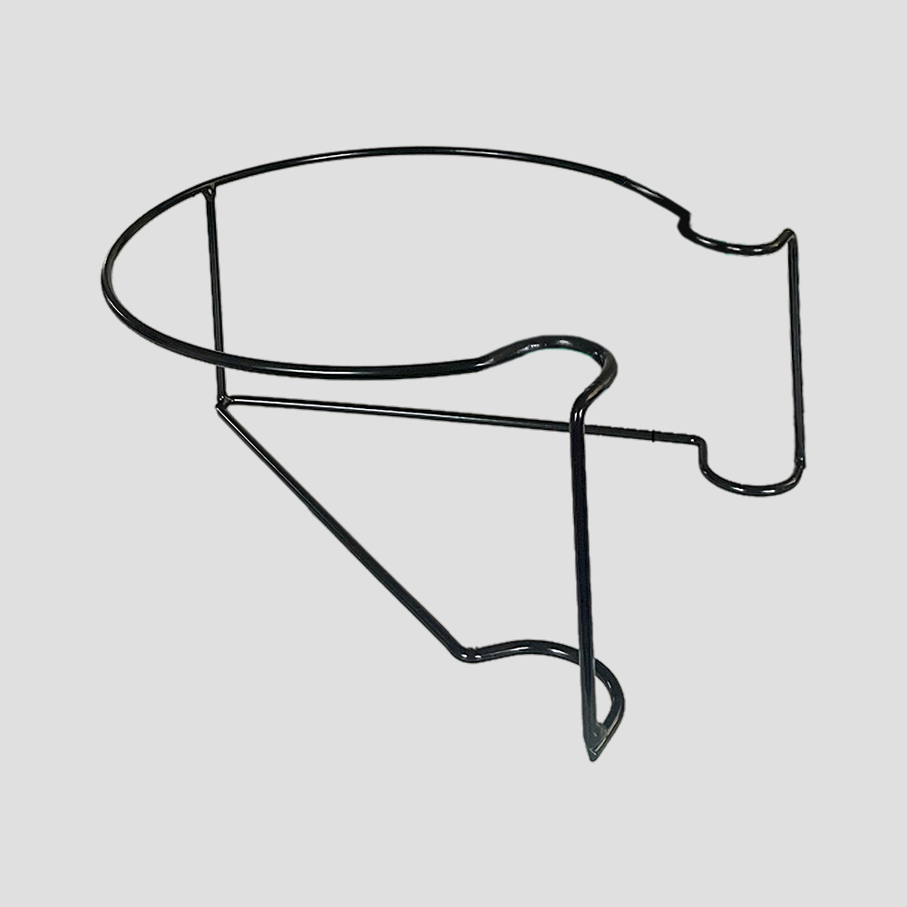 מתקן ברזל צף לתליית עציץ בין מעקות (קטן)